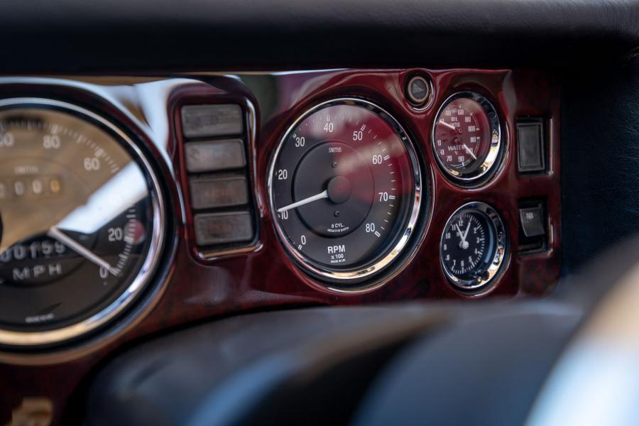 Панель приборов MGB Roadster 5-Speed 1977 года  (фото 35 из 72)